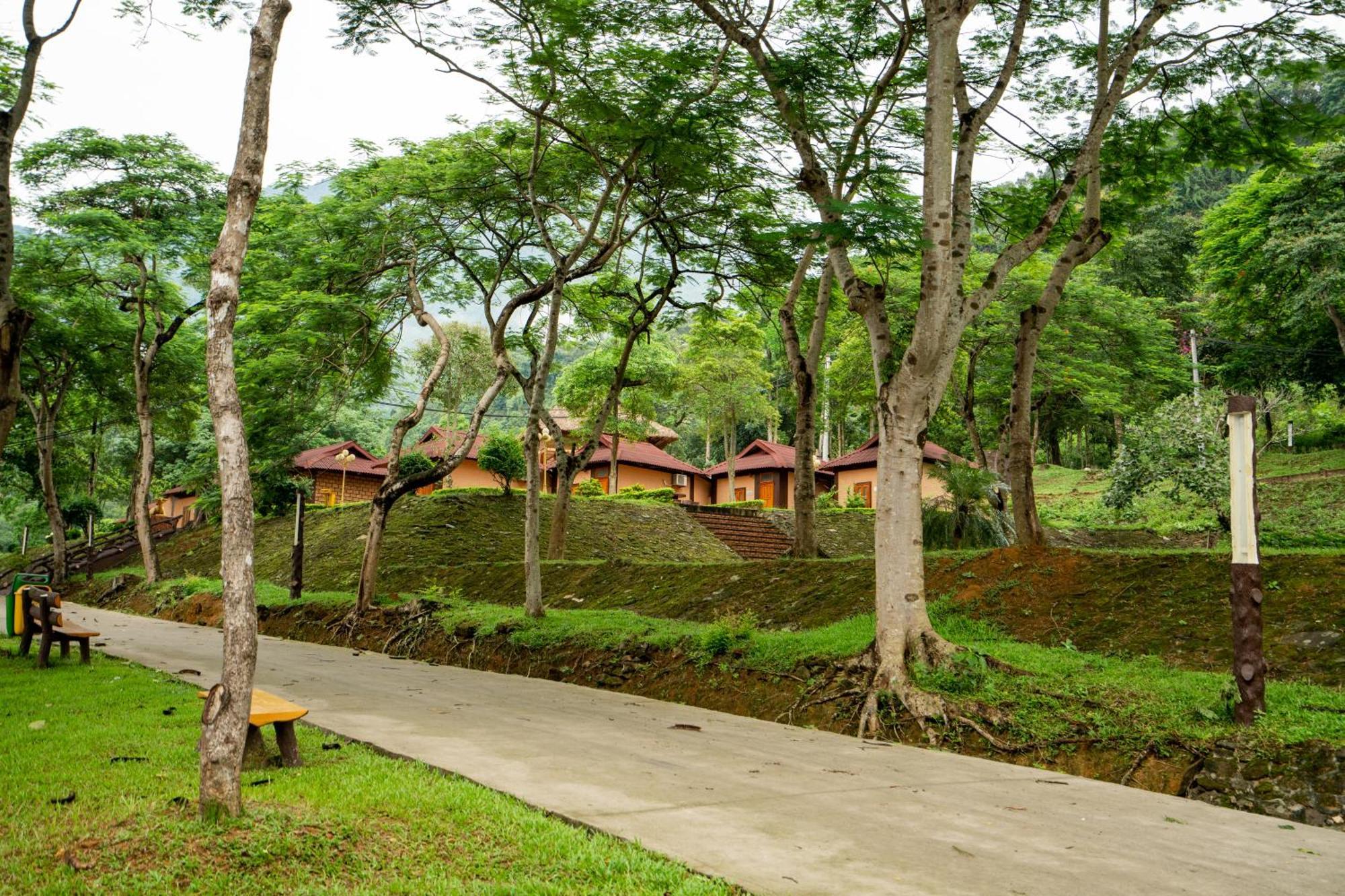 Paragon Resort Ba VI Xom Trong Exterior foto